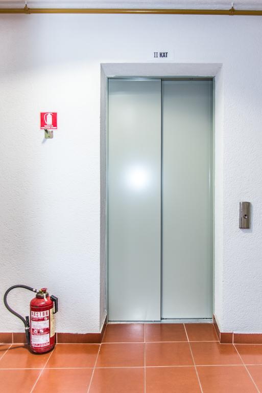 Apartment Roko Osijek Bagian luar foto