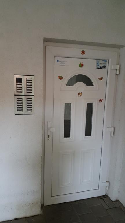 Apartment Roko Osijek Bagian luar foto